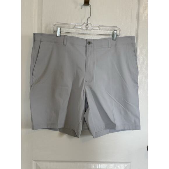 Nicklaus Eco Choice Men's Golf Shorts In Light Gray with 8-inch Inseam Size 40 - Picture 2 of 10